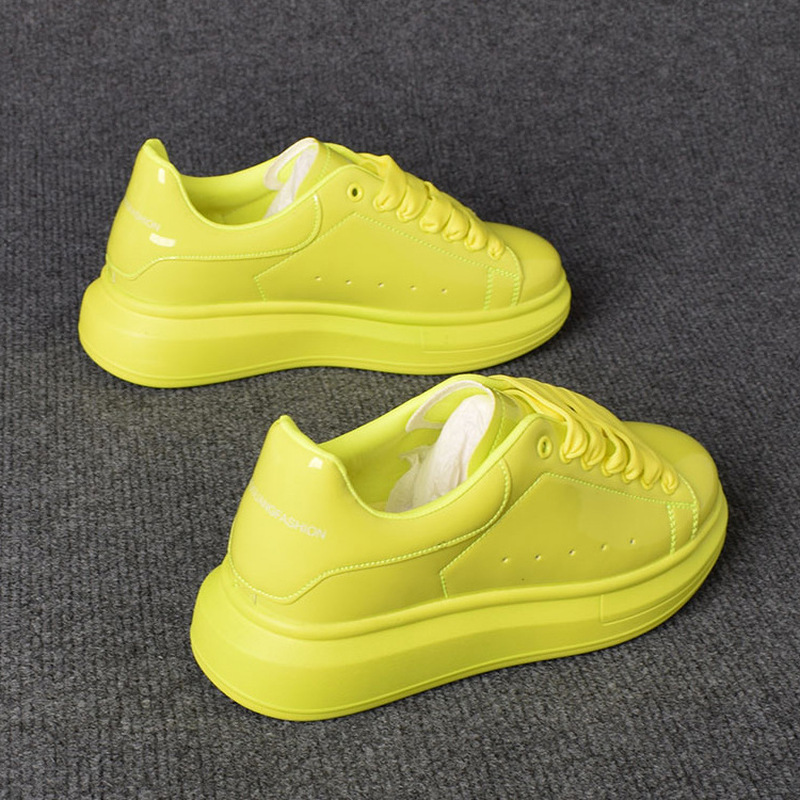 Scarpe Casual Bianche Laccate  - Casual Sneakers Men recensione e prezzo