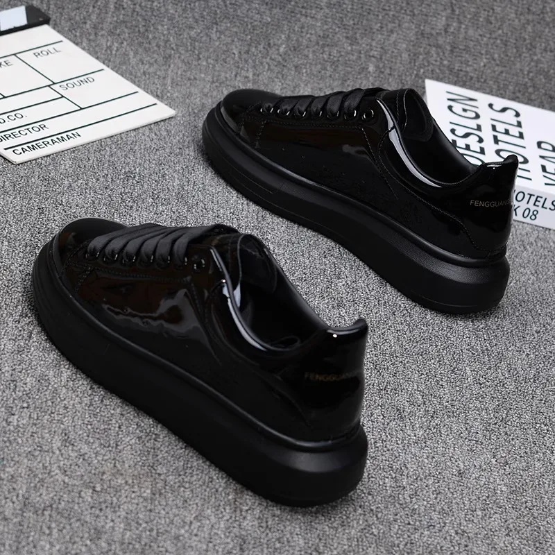 Scarpe Casual Bianche Laccate  - Casual Sneakers Men recensione e prezzo